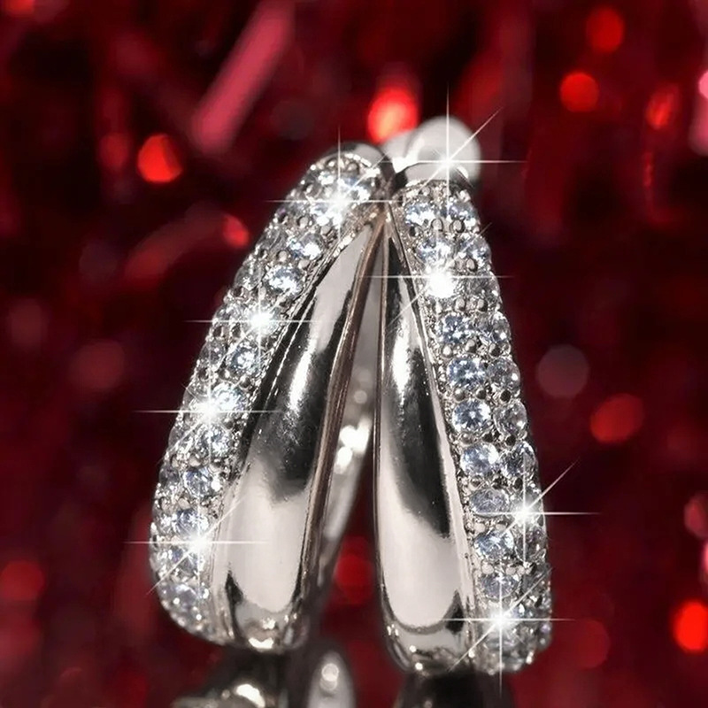 Orecchini a cerchio in zircone per donna e uomo con cristalli_voghion.com