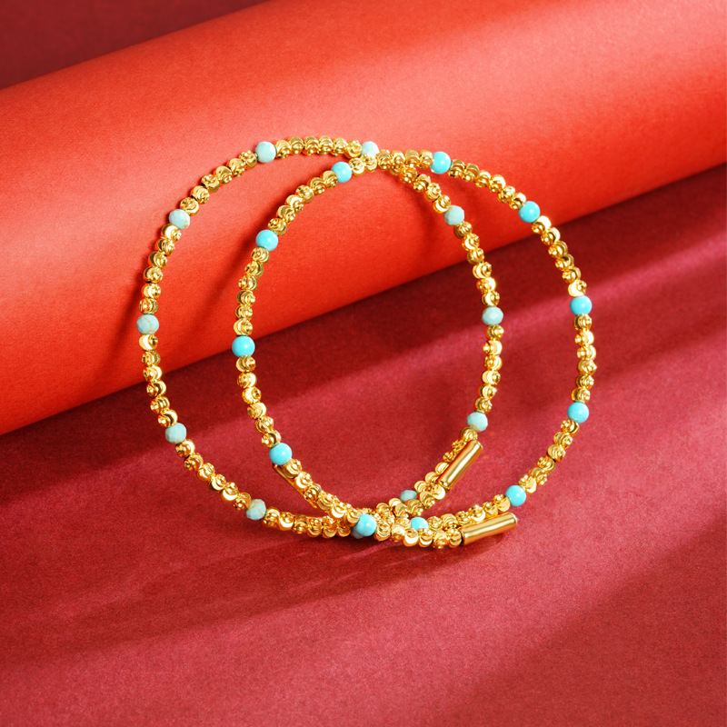 La antigua pulsera con cuentas de turquesa de estilo bohemio de arena dorada de Vietnam no se desvanecerá durante mucho tiempo.