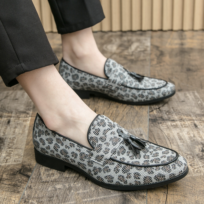 2025 primavera nueva zapatos Bean British retro zapatos de cuero de negocios casual zapatos de cuero de altura baja zapatos de hombre