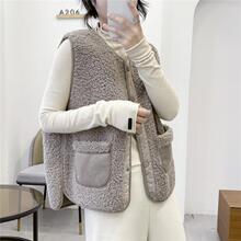 羊羔毛马甲女短款2024秋冬新款皮毛一体外搭羊羔绒马夹背心时尚潮