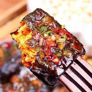 ������ը�ĳ���������ʳ�ΰ������ߺ�ɫ���Lɳ���������ɢ�b�S��