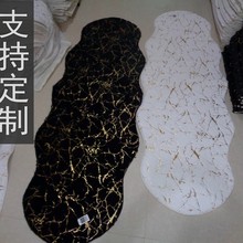源头厂家  毛绒双拼自由皮形皮形 兔毛烫金坐垫 家用地毯地垫