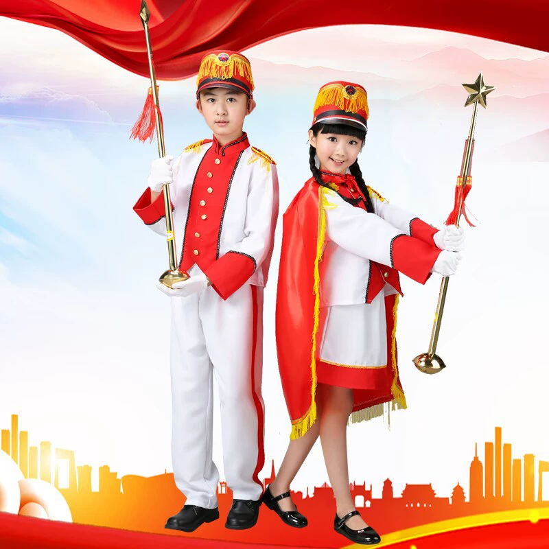 Детская барабанная команда для исполнения одежды Детский сад для поднятия флага