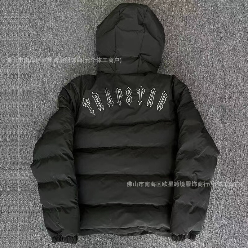 Trapstar down Cotton Jacket Warm Men's Coat with Hood Black Thickened Winter Youth Fashion for Men Aged 18-24 Trapstar down Cotton Jacket Warm Men's Coat with Hood Black Thickened Winter Youth Fashion for Men Aged 18-24