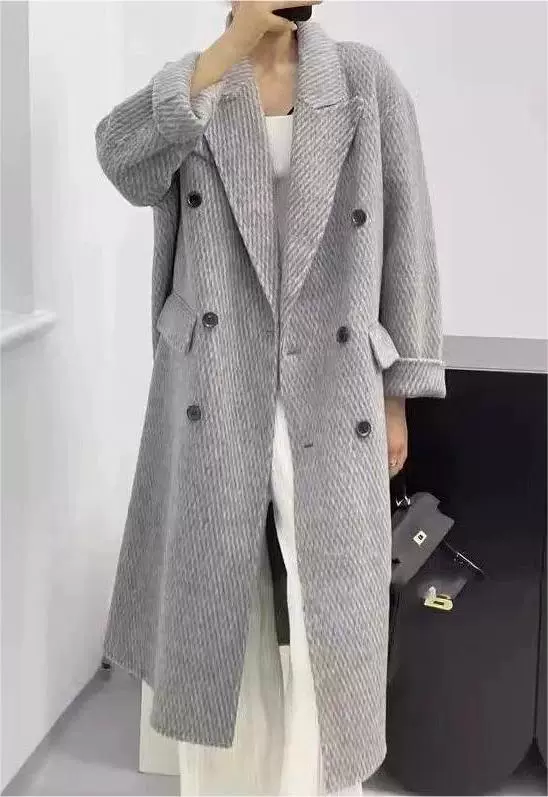 Пальто из фуксийного бархата Alpaca RIXIN — двусторонняя кашемировая шерсть, свободный силуэт