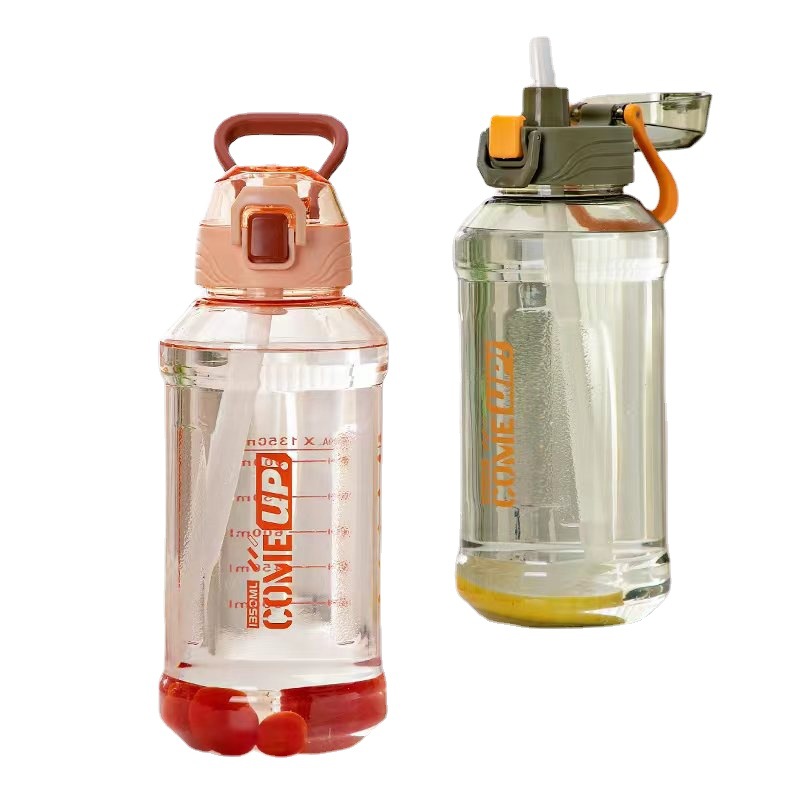 Qitong2332 verano nueva taza de plástico 13500ml rebote deportes cubo las mujeres fitness internet celebridad paja agua