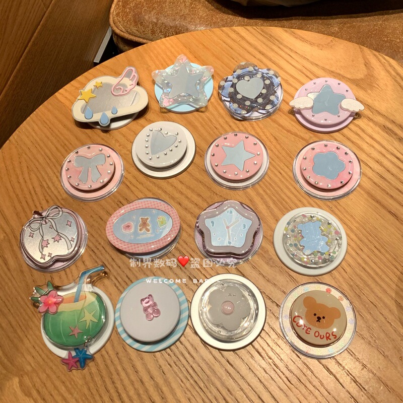 Colorful round heart-shaped mirror phone pop-socket holder with magnetic Magsafe attachment, fresh and cute style for girls