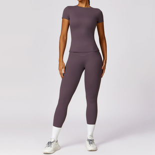 Brushed Yoga Clothing Suit High Waist Tight Yoga Fitness Clothing Running Sports Women's Short-Sleeved Pants Suit 8455