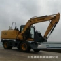 四轮轮式挖掘机