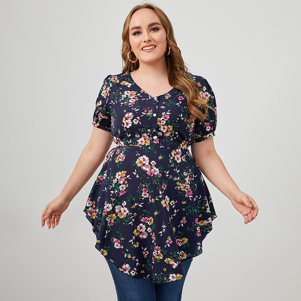 Plus Size Mid-Length V-Neck Short Sleeve Flower Print Top NSWCJ112800