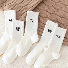 卸売 白のカジュアルソックス ミドル丈 面白い インス風 春夏風 可愛い 秋冬風 スポーツソックス