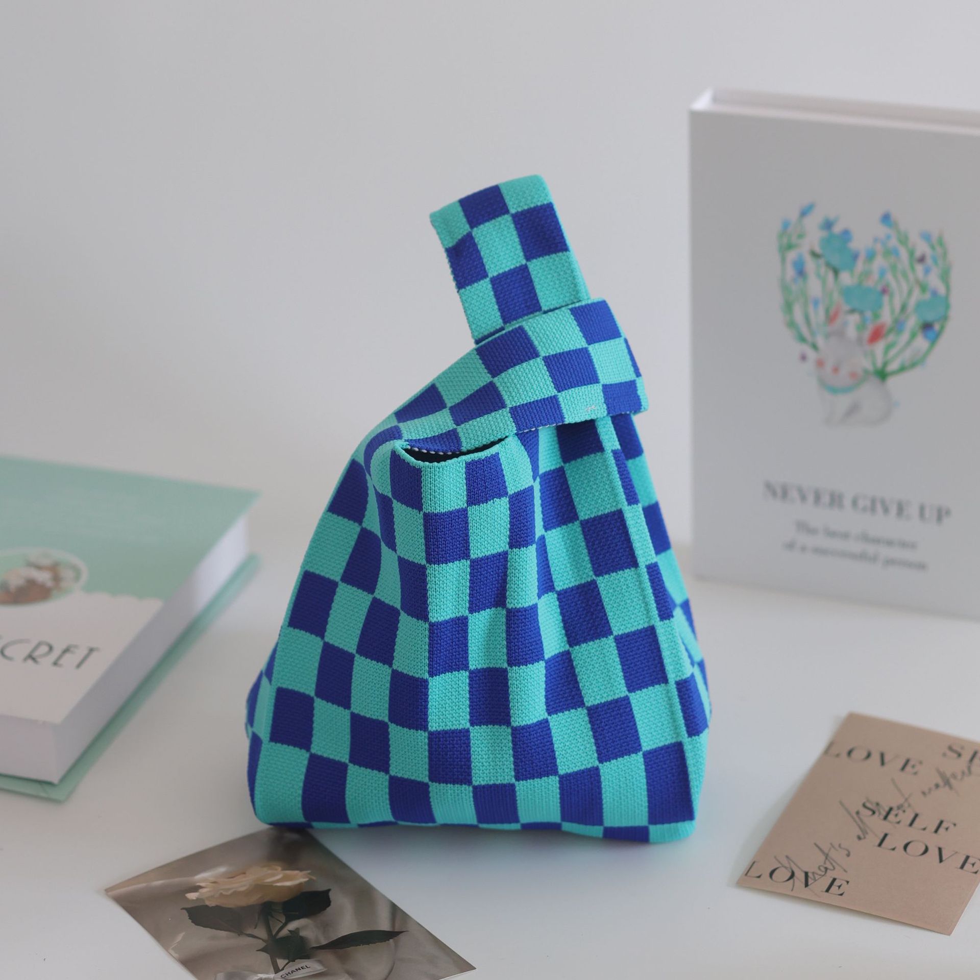 INS bolso de celebridad de Internet bolso de cubo de lana de punto para mujer bolso de mano casual bolso de mano de estilo japonés y coreano bolsa de Almuerzo