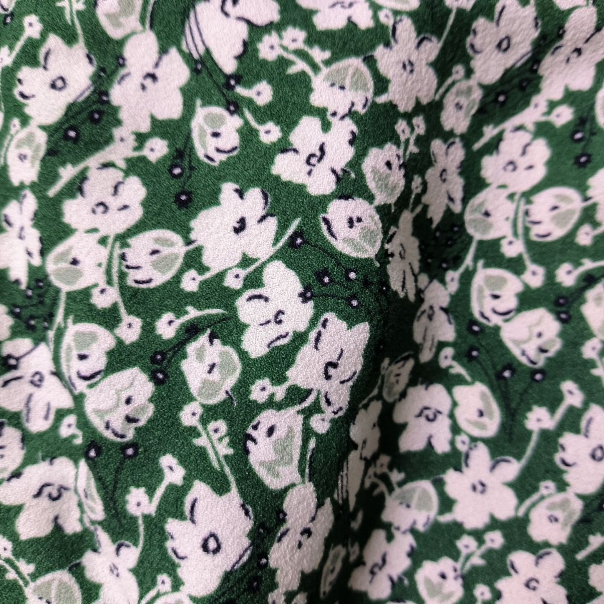 120D粘棉乱麻乔其人丝人棉乱麻面料供应各类人丝人棉仿真丝布