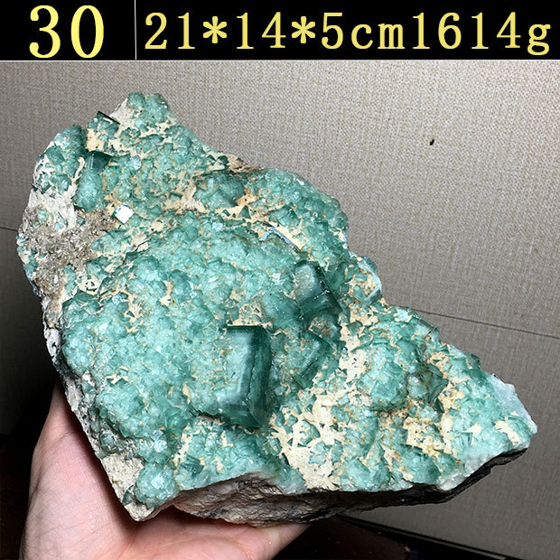 Madagascar Natural Sunlight Green Fluorite Raw Stone Specimen Color Change Green Mineral Crystal 38 sup