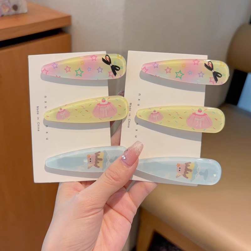 Clip de pestaña de dibujos animados cremosos niños lindos frente rotos tarjeta de cabello tocado 2024 nuevo clip de boca de pato lateral para niñas