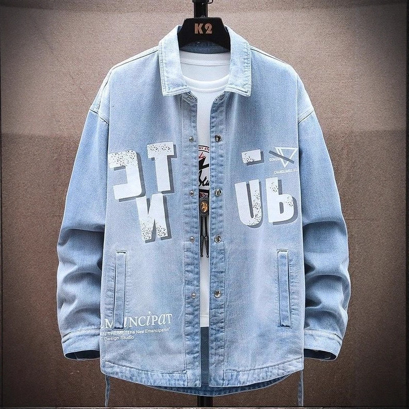 Herrenbekleidung: Trendiges, lässiges Jeanshemd im Frühlings- und Herbststil für Teenager und Schüler der Mittel- und Oberstufe_voghion.com