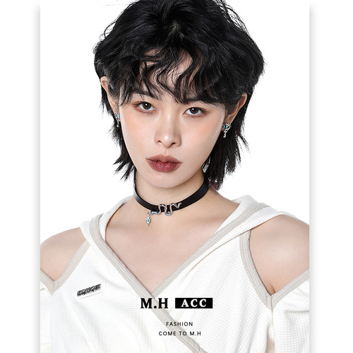 Original Devil's Eye Spiritual Serpent Necklace for Women, Stylish and Versatile, High-End Choker, Light Luxury, Retro Sweet and Cool Lockchain