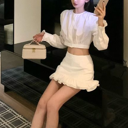 Korean New Fashion Suit White Short Long-Sleeved Shirt Women's Autumn Slimming Versatile Half Skirt Two-Piece Set