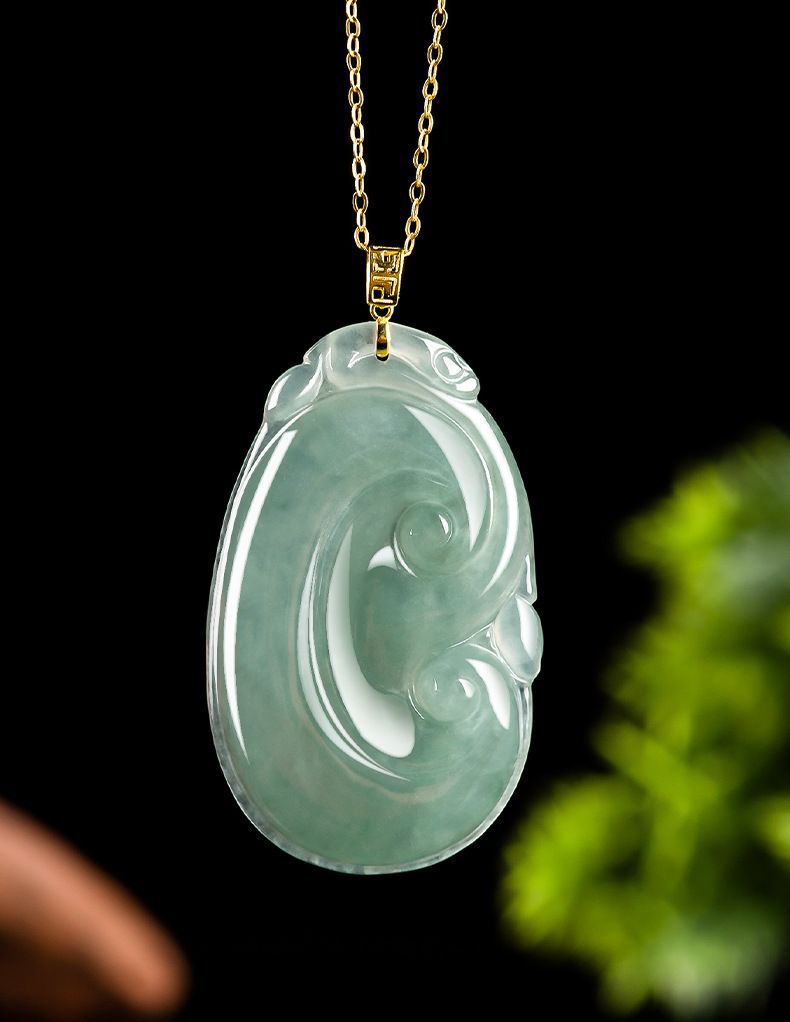 Mặt dây chuyền ngọc bích tự nhiên Miến Điện hình Ruyi cát tường, kèm dây buộc chi tiết 11