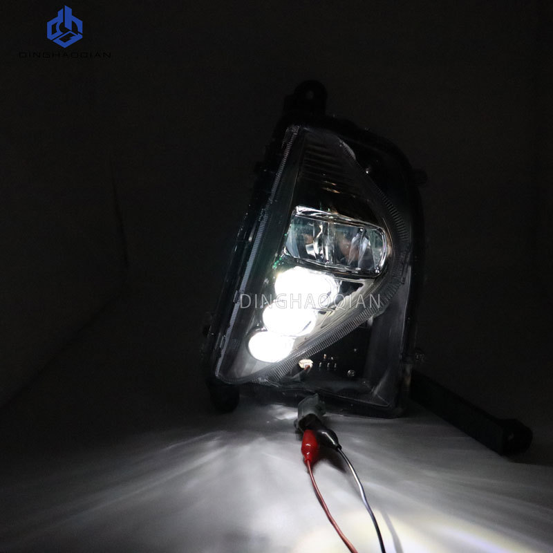 Suitable for Toyota Prius 16-18 LED fog lamp day running light Prius low upgrade high fog lamp kit