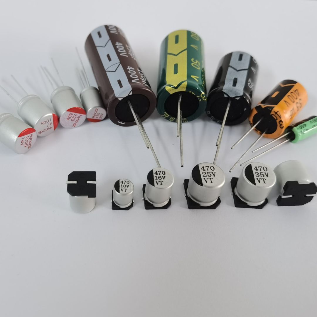 10V330UF 铝电解电容