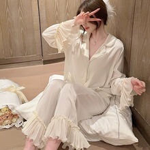 ���z˯�´��ļ��¿�߼��к��~߅�L��m͢�L�Ҿӷ���Ů�����L˯��