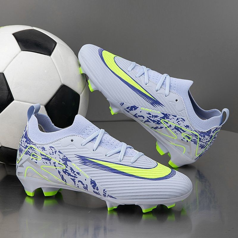 Wholesale Soccer Shoes with Long Spikes for Teenagers, Breathable Sports Shoes, Men's and Women's Soccer Shoes in Stock