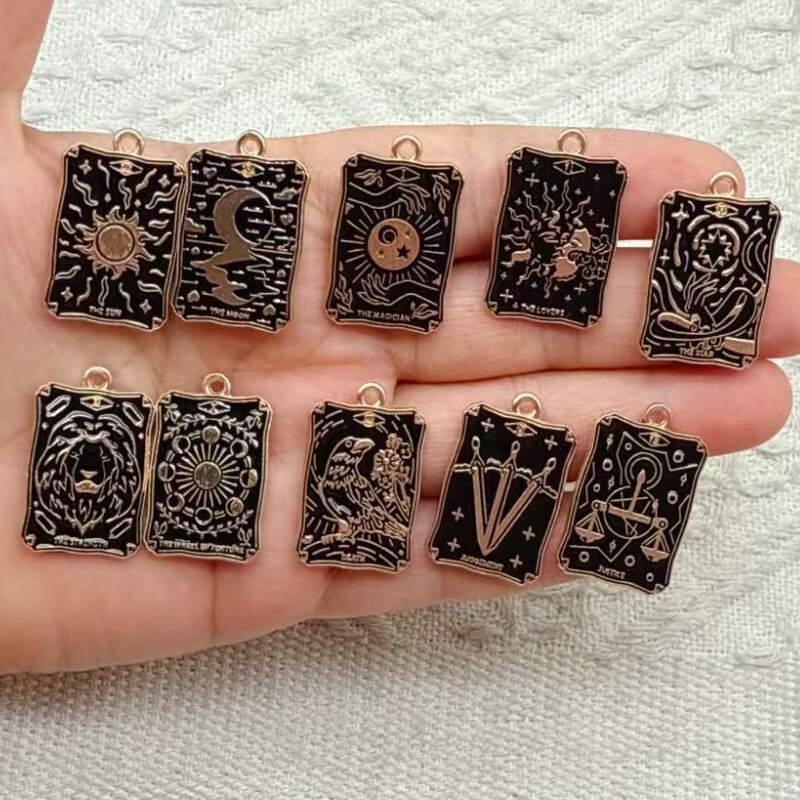 Cross-Border Hot-Selling European and American Retro Dark Tarot DIY Jewelry Accessories Pendant Pendant Necklace Earrings Keychain