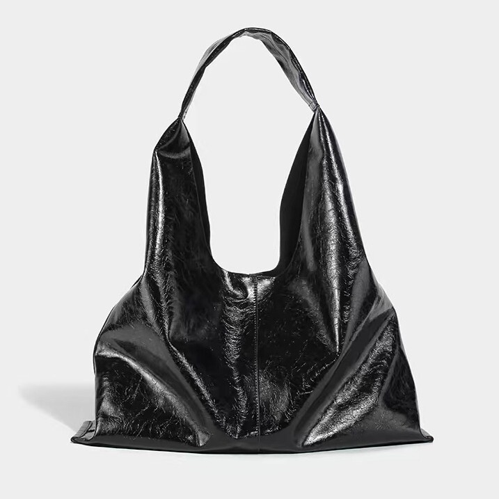 2025 New Style Genuine Leather Women's Handmade Top Layer Oil Wax Cowhide Tote Bag Large Bag General Bag Shoulder Bag V-shaped Bag 2025 New Style Genuine Leather Women's Handmade Top Layer Oil Wax Cowhide Tote Bag Large Bag General Bag Shoulder Bag V-shaped Bag