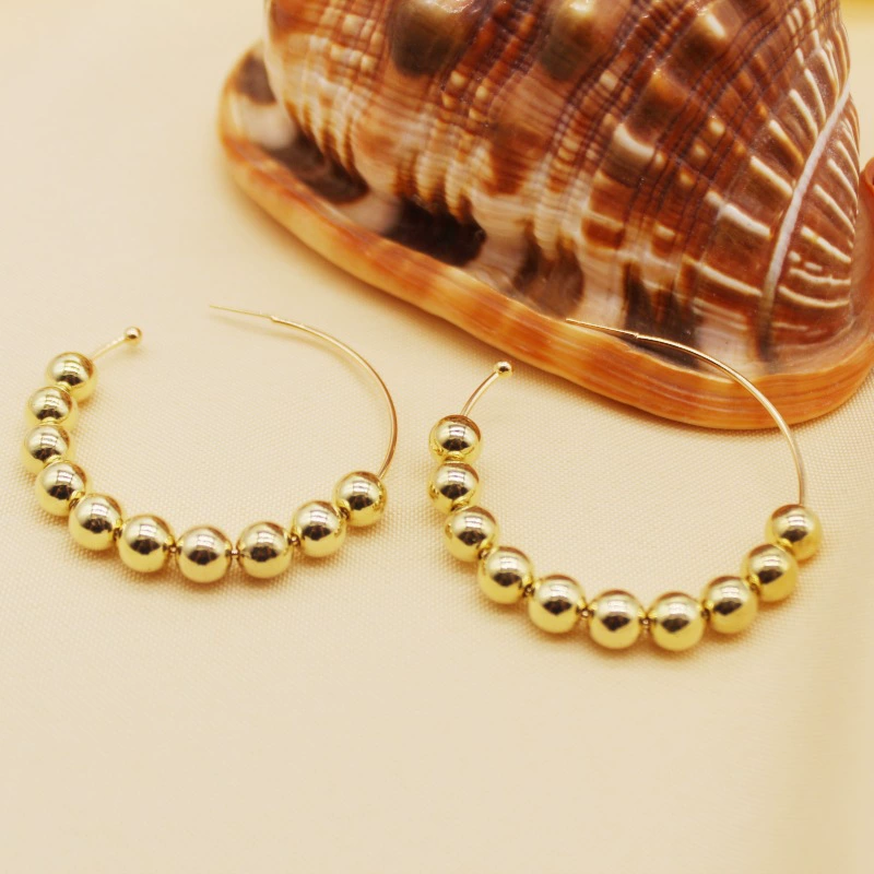 Universal earrings from pearl
