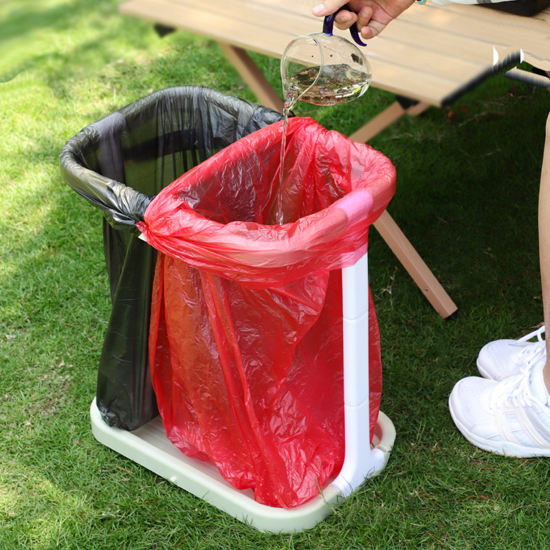 Estante de basura colgante estante de bolsa de basura grande al aire libre estante de almacenamiento de basura doméstica portátil soporte de plástico