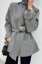 阿爾巴卡羊駝絨雙面羊毛大衣女短款秋冬新款純色圓領腰帶加厚外套