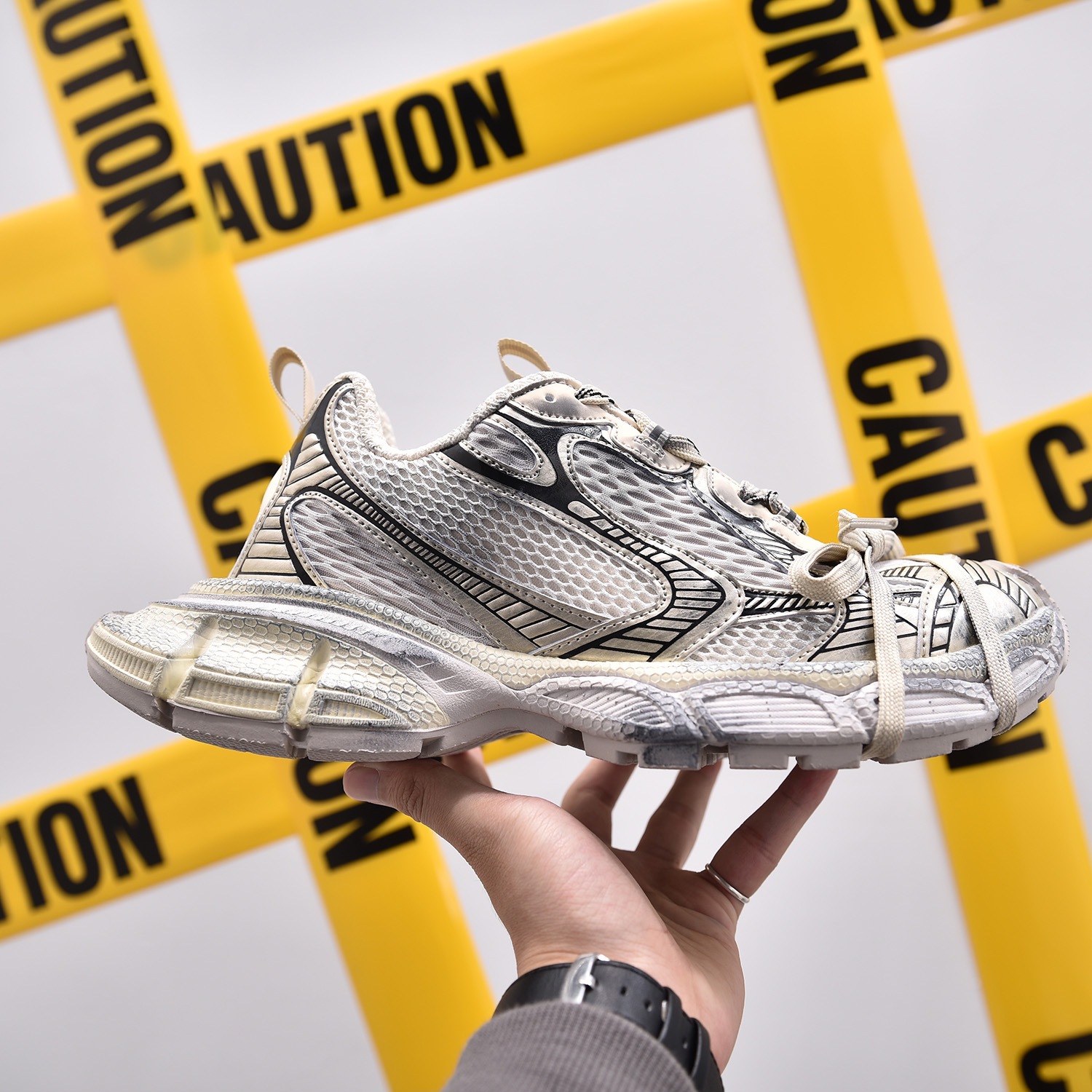 3xl 디스트레스드 샴페인 골드