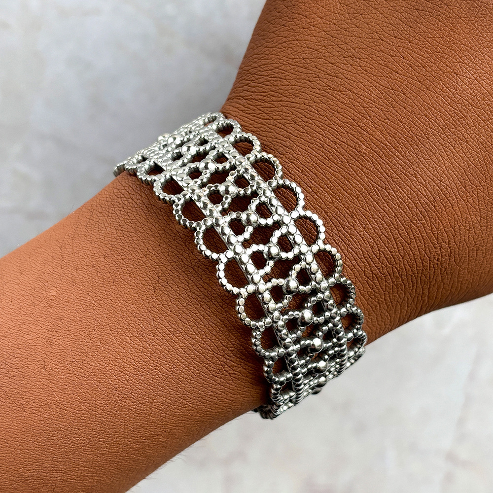 Dames armband van titanium staal in vintage kantstijl_voghion.com