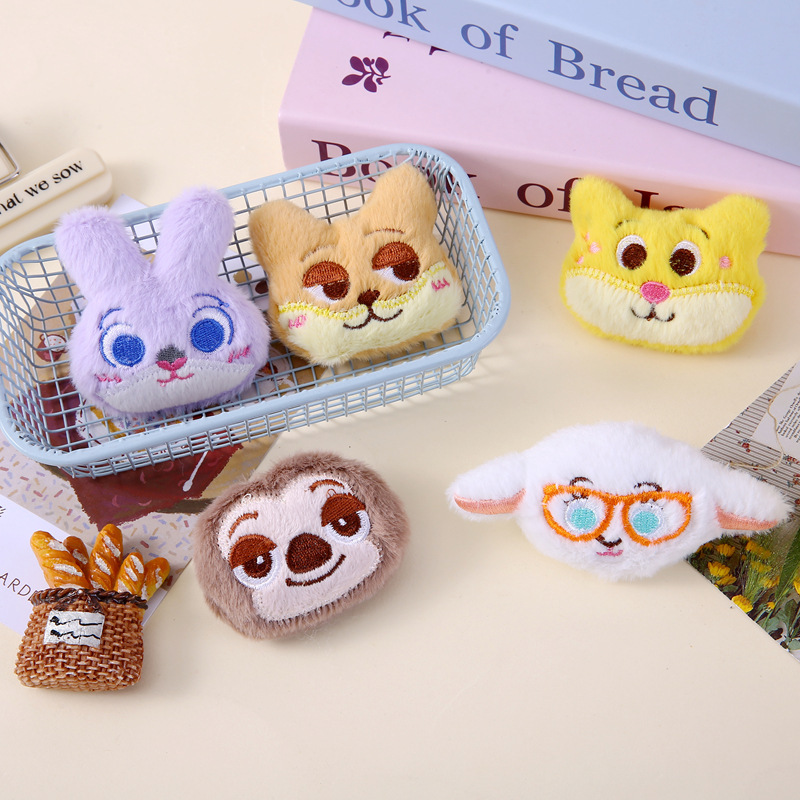 Zootopia Lightning Judy Leopard Police Officer Fox Nick Cute Cartoon Stuffed Doll Brooch Accessories