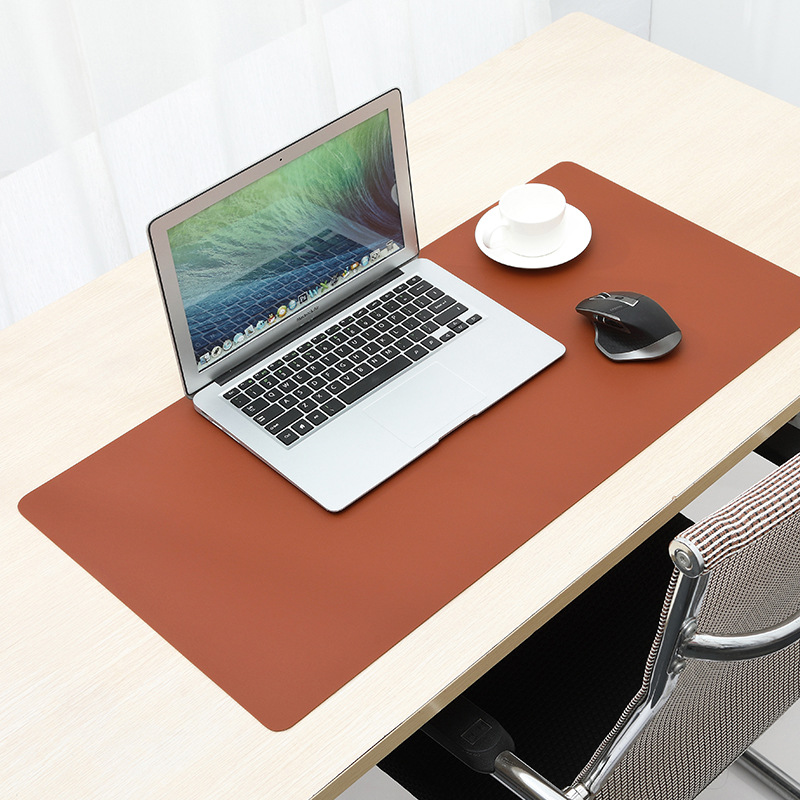 Fabricante en stock alfombrilla de ratón gran tamaño escritorio la computadora estera impermeable aceite engrosada logo publicidad