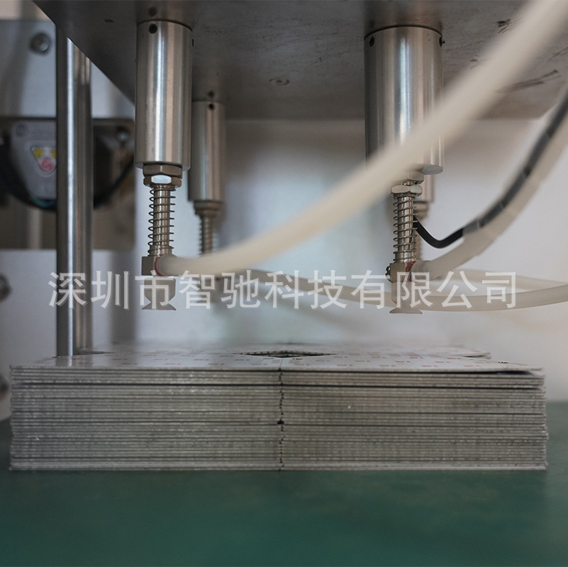 ����һ��� PCB����һ���ϰ�� ȫ�Զ��ϰ��SMT���ϻ��Զ��Ӳ�̨