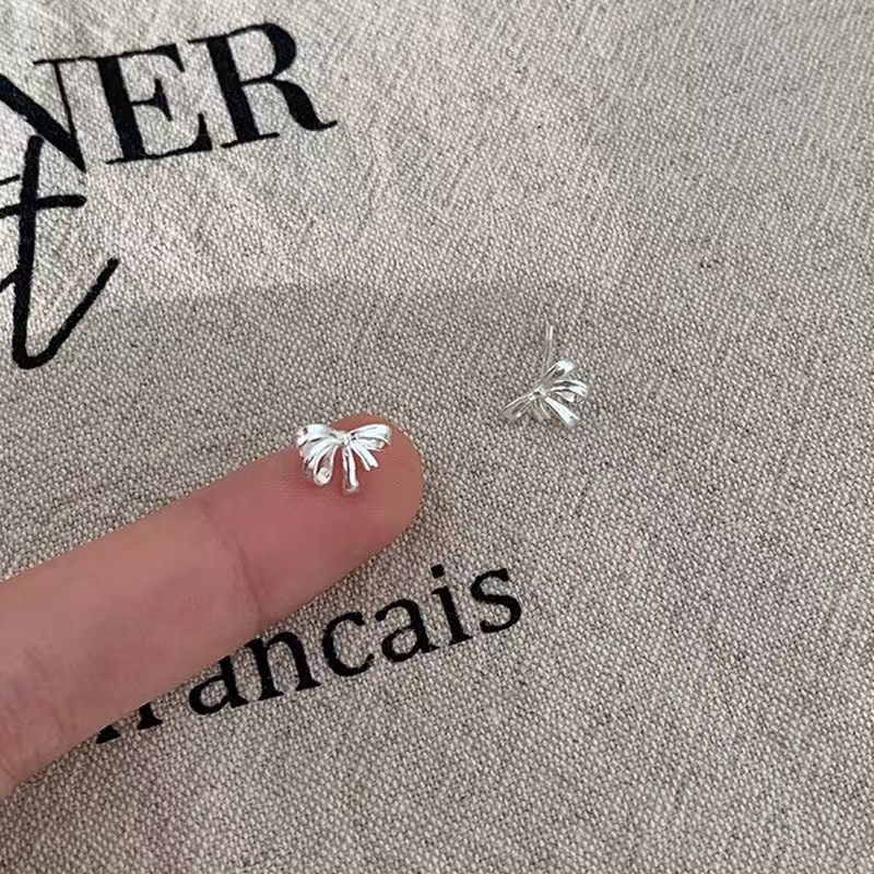 Retro design fashionable trend elegant universal fresh earrings with…
