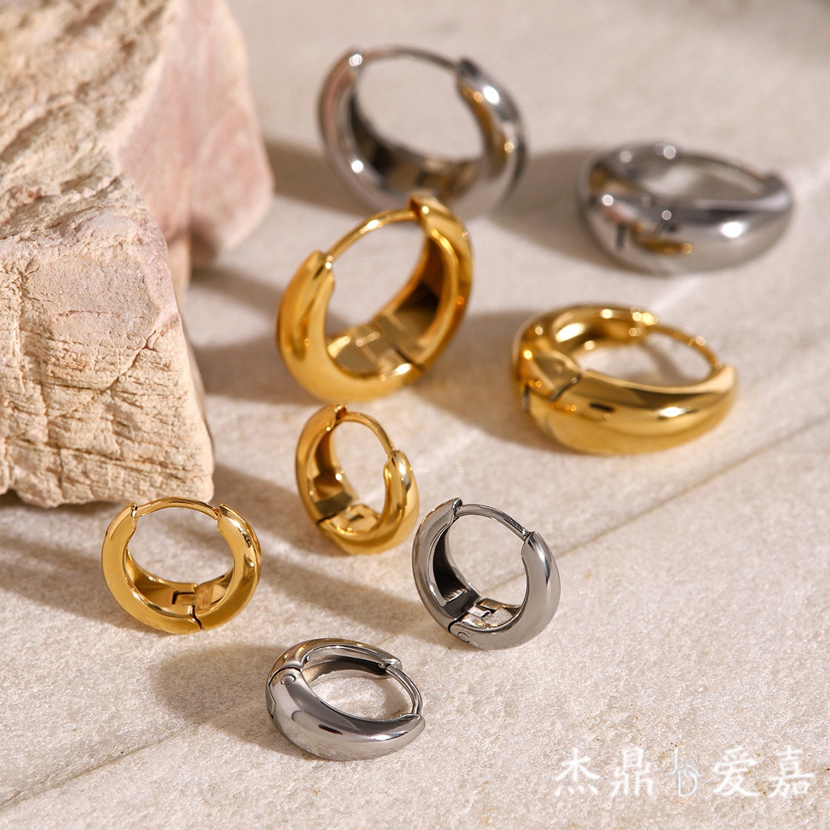 JEDING aretes de círculo de acero inoxidable europeos y estadounidenses aretes de alta calidad 18k de oro titanio aretes de acero joyas de color transfronterizas