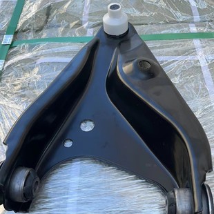 Suitable foR Renault LoweR Suspension Swing ARm Assembly 545001064 R 545019811 R 545001064 R