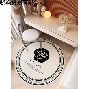 insLС؉|Aε̺ŮgDXθy̨½С