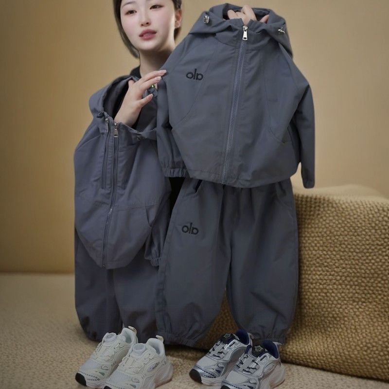 儿童2025外套秋装新款男女童连帽两件套春秋宝宝休闲洋气套装三防|undefined