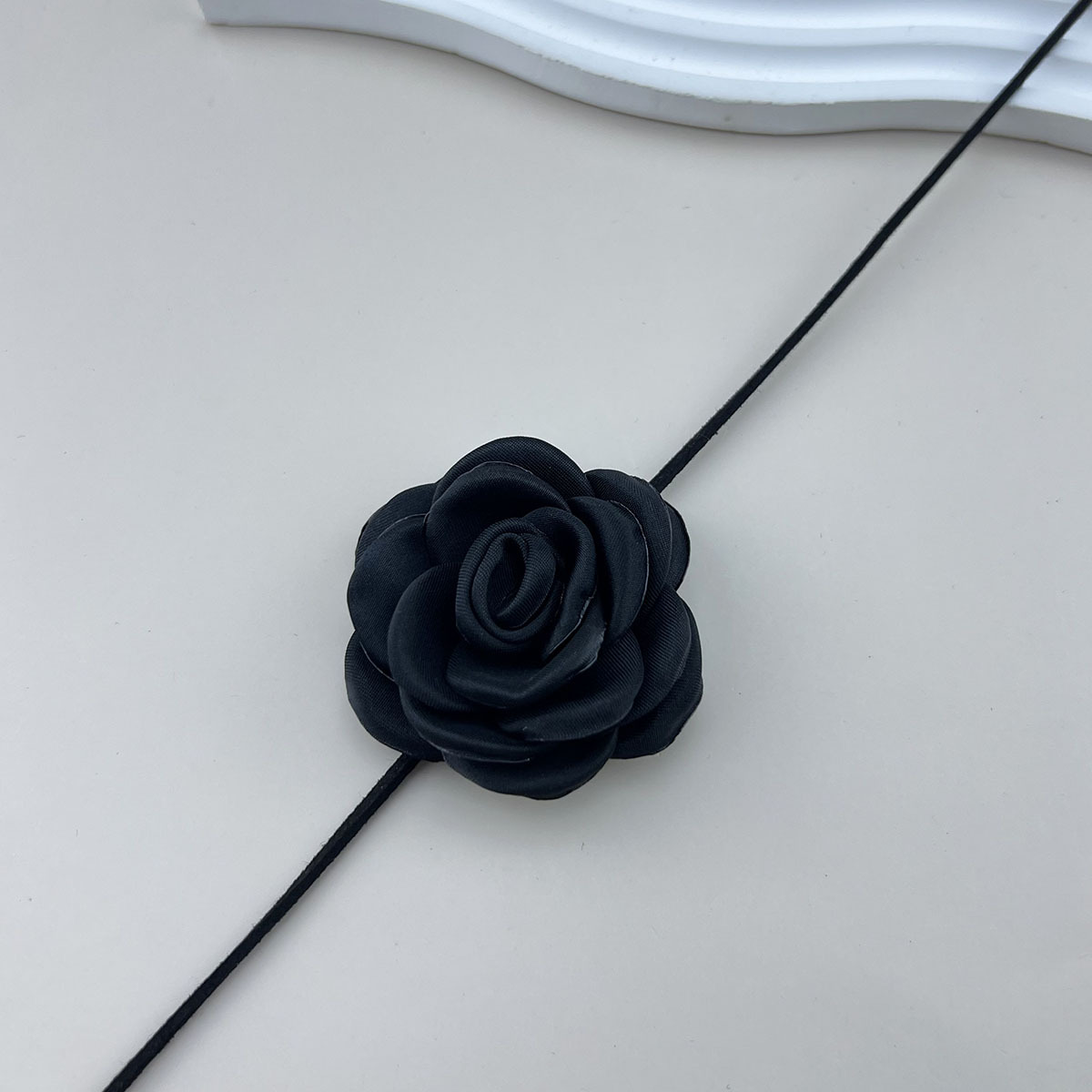 5g Weight Choker Classification Cloth Chain Material 1 Piece Quantity Holiday, Daily Occasion Gauze Material Flower Pattern Women's Gender Elegant Style Elegant Flower Gauze Choker Wholesale 5