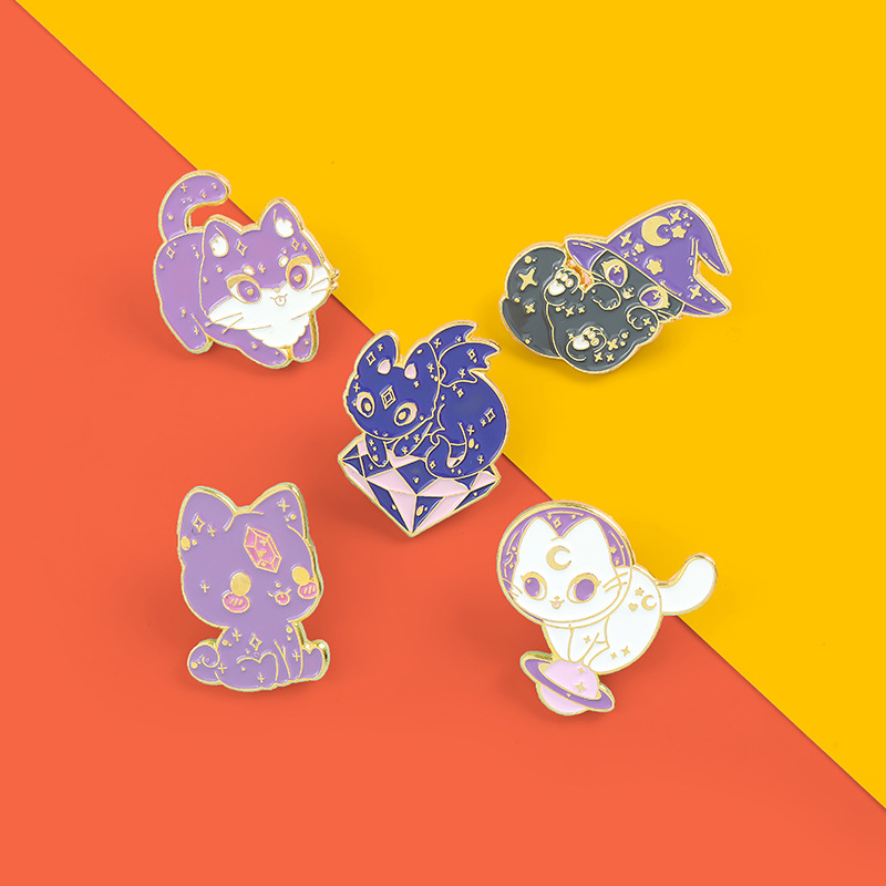 Cartoon Style Cat Alloy Stoving Varnish Brooches display picture 5