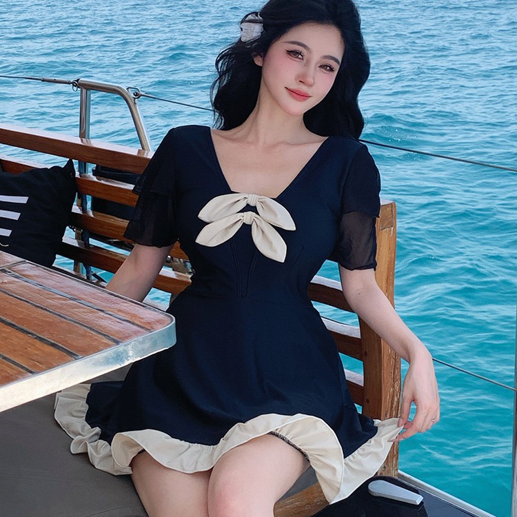 Skirt Swimsuit Women's One-Piece Short-Sleeved Swimsuit 2025 New Large Size Bow Girl Hot Spring Swimsuit