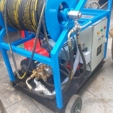 海南400污水管道疏通机 双缸汽油管道高压冲洗机下水道油污冲洗机