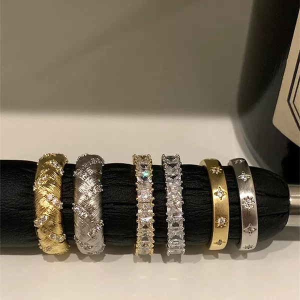 South Korea Light Luxury Drawable Rhinestone Ring Women's Gentle Rhinestone Finger Ring Elegant Niche High-end Stacked Ring Women