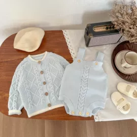 童套装;童裤;连身衣、爬服