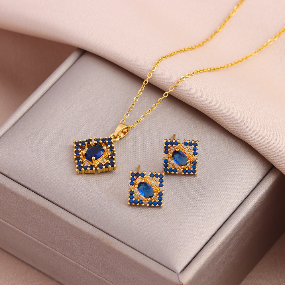 Set collana con pendente e orecchini in zircone blu stile retro_voghion.com