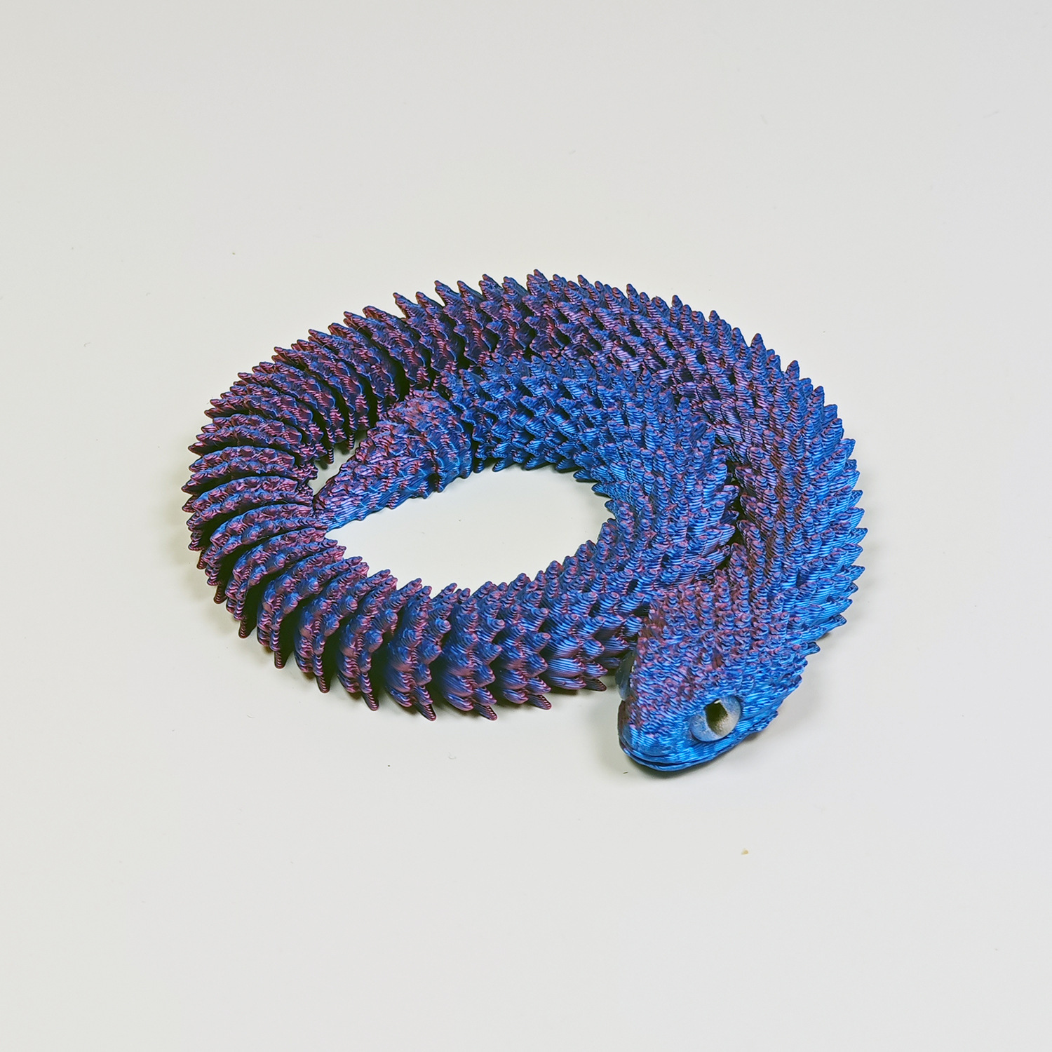 독사 빨간색과 파란색